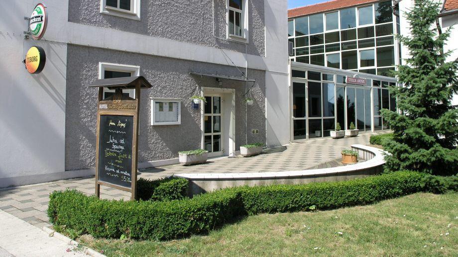Hotel Kralj Tomislav Nova Gradiska Exterior foto